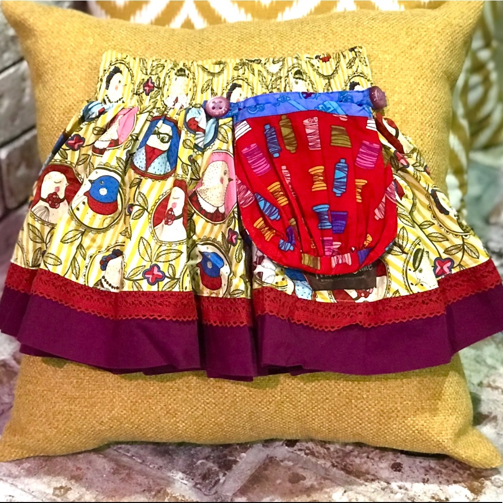 Matilda Jane skirt size 2